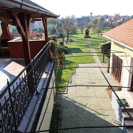 Апартаменты Apartman Kaya Джяково Экстерьер фото