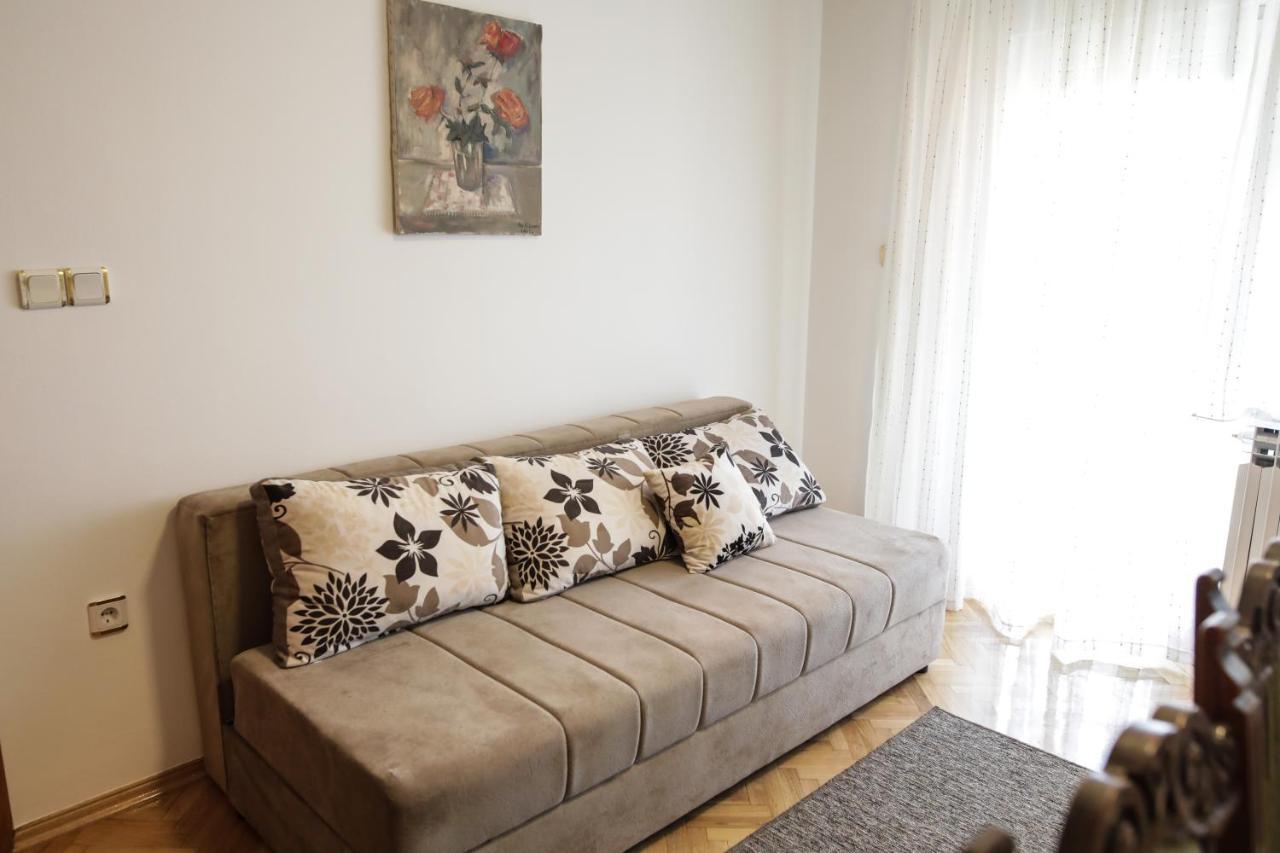 Апартаменты Apartman Kaya Джяково Экстерьер фото