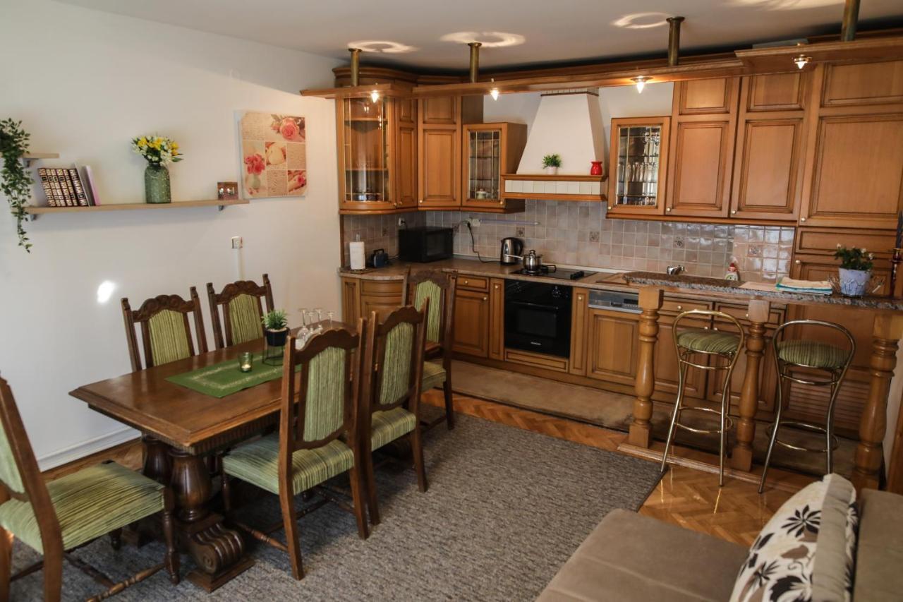 Апартаменты Apartman Kaya Джяково Экстерьер фото