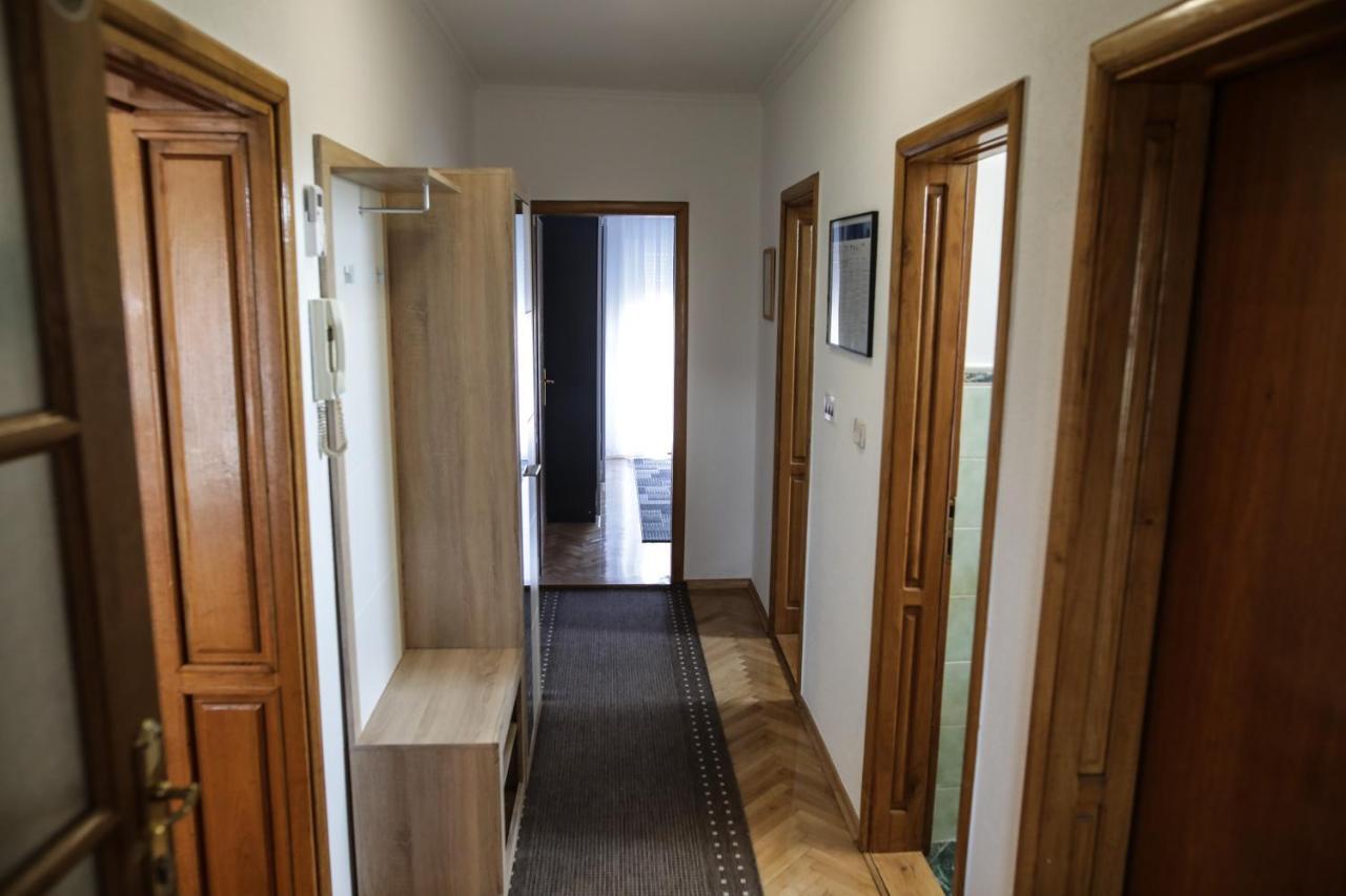 Апартаменты Apartman Kaya Джяково Экстерьер фото