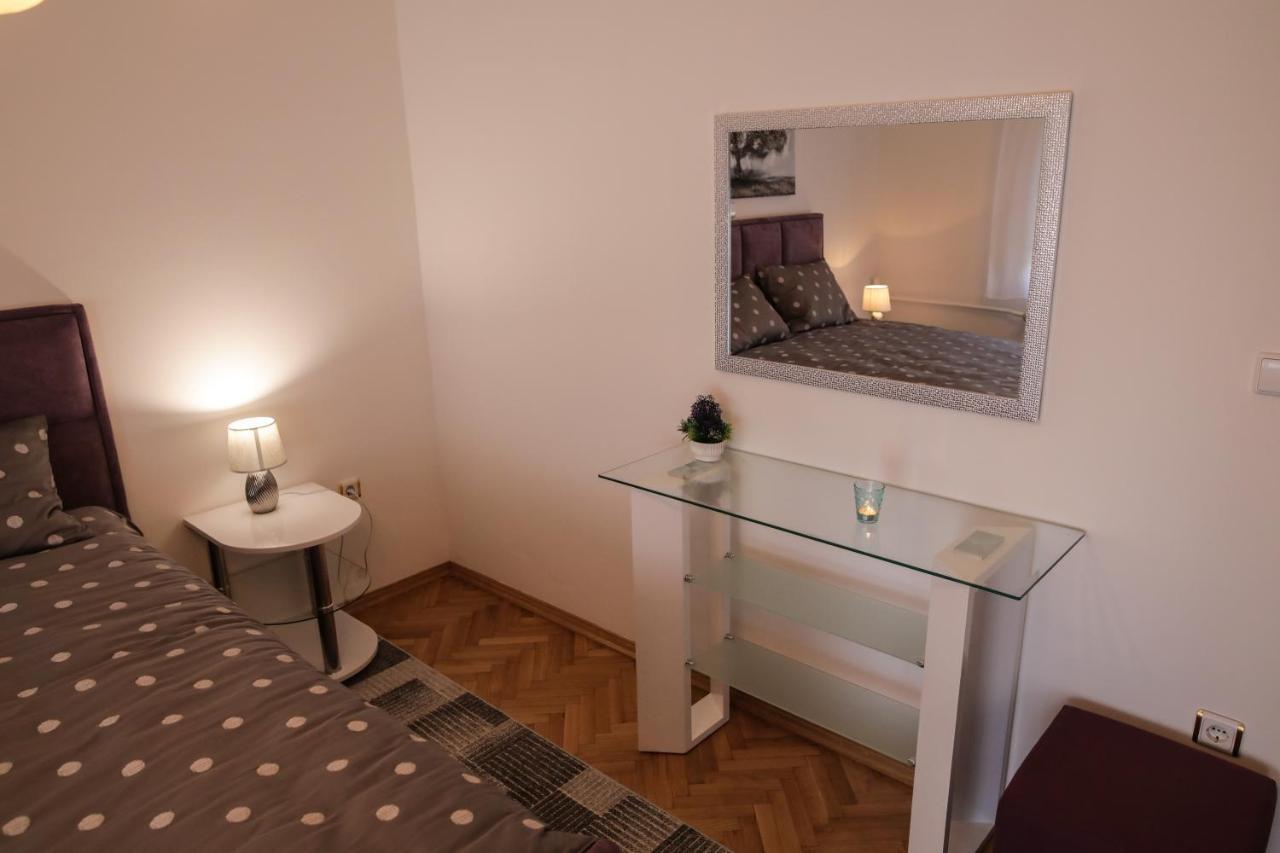 Апартаменты Apartman Kaya Джяково Экстерьер фото